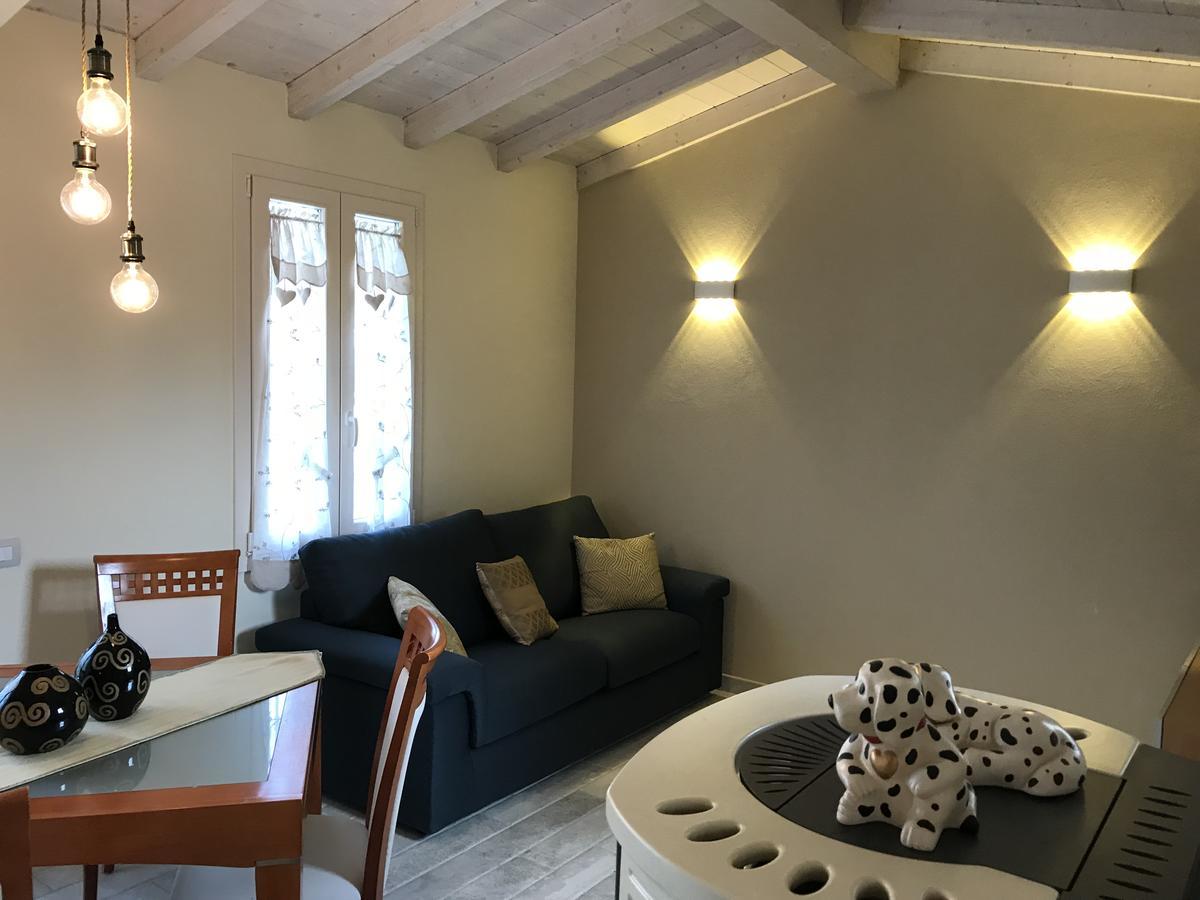 La Camelia Villa Massa e Cozzile Exteriör bild